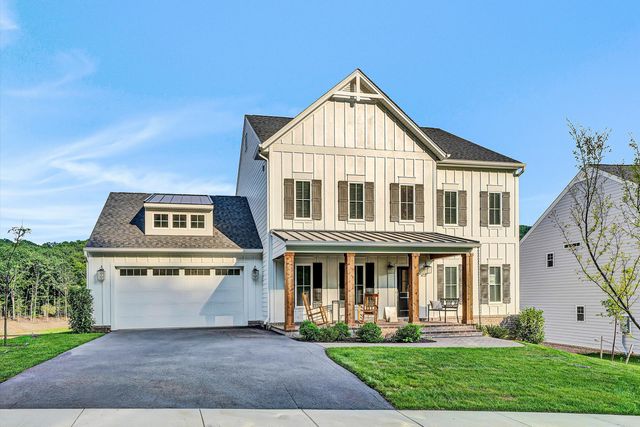 1015 Wilton Park DR, Roanoke, VA 24014