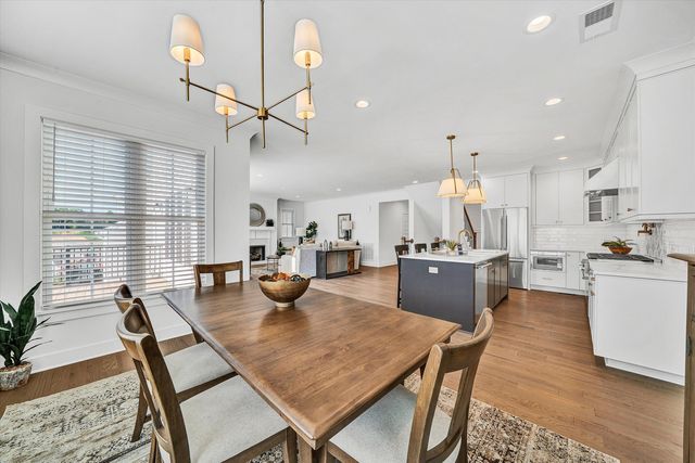1015 Wilton Park DR, Roanoke, VA 24014