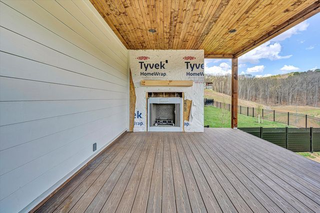 1015 Wilton Park DR, Roanoke, VA 24014