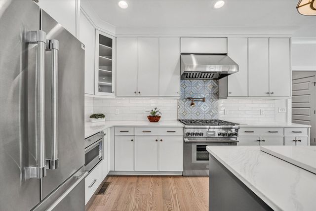 1015 Wilton Park DR, Roanoke, VA 24014