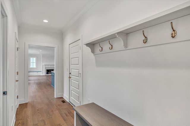 1015 Wilton Park DR, Roanoke, VA 24014