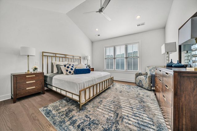 1015 Wilton Park DR, Roanoke, VA 24014