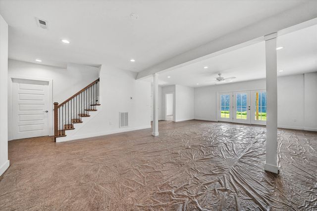 1015 Wilton Park DR, Roanoke, VA 24014