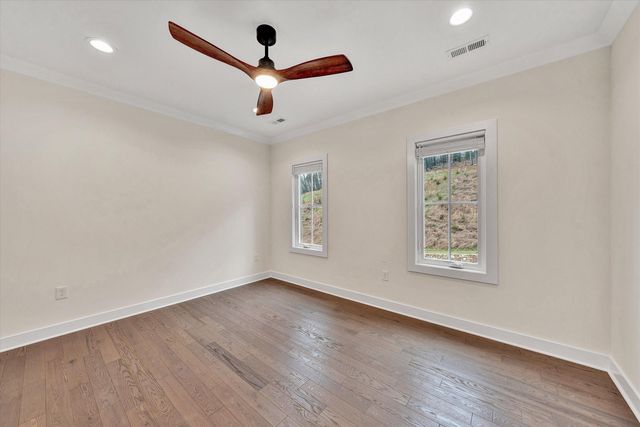 1015 Wilton Park DR, Roanoke, VA 24014