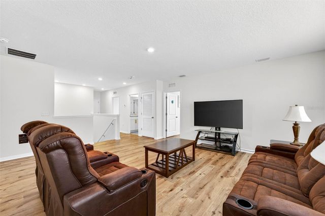 16946 OVAL RUM DRIVE, Wimauma, FL 33598