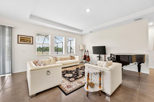 16946 OVAL RUM DRIVE, Wimauma, FL 33598