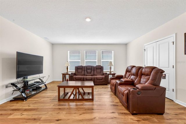 16946 OVAL RUM DRIVE, Wimauma, FL 33598