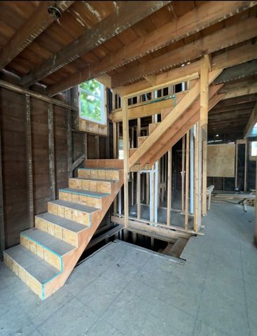 807 N Lorel Avenue, Chicago, IL 60651