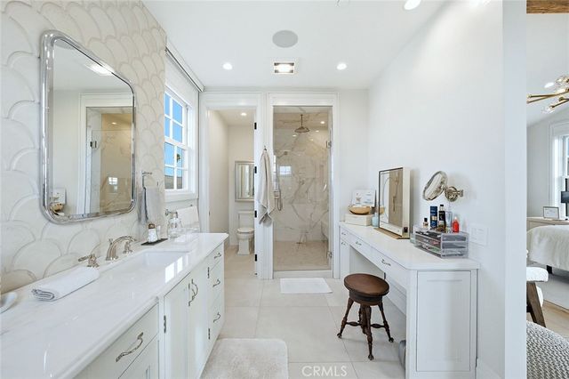 55 59th Place, Long Beach, CA 90803