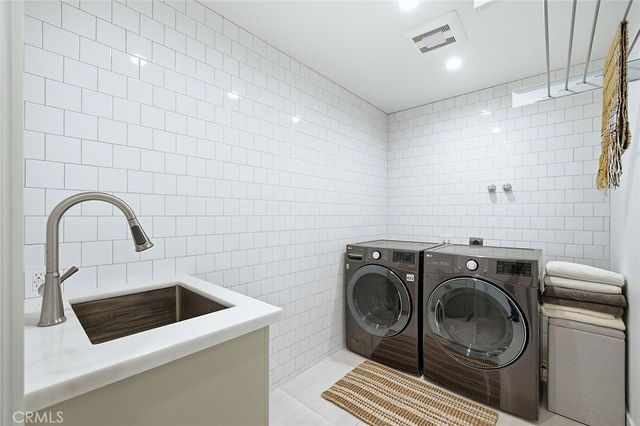 55 59th Place, Long Beach, CA 90803