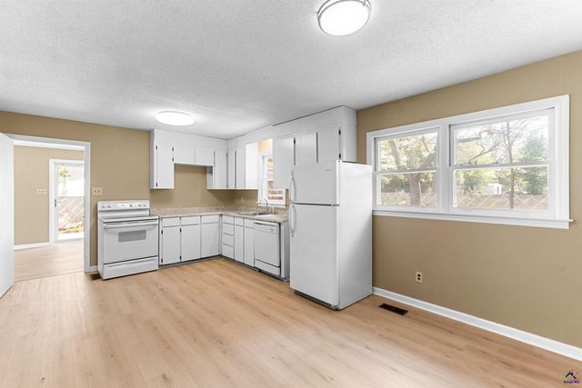 313 Orchard Lane, Warner Robins, GA 31093