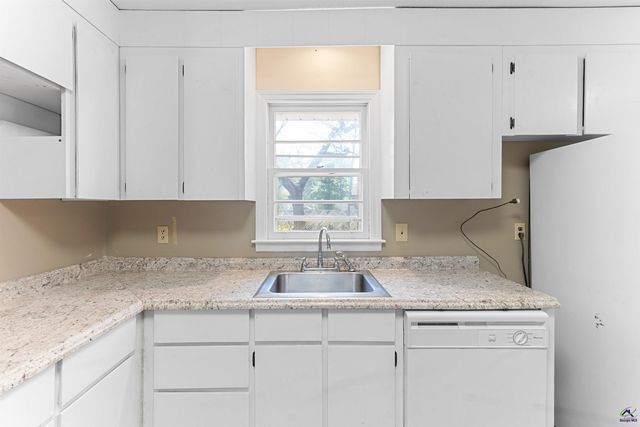 313 Orchard Lane, Warner Robins, GA 31093