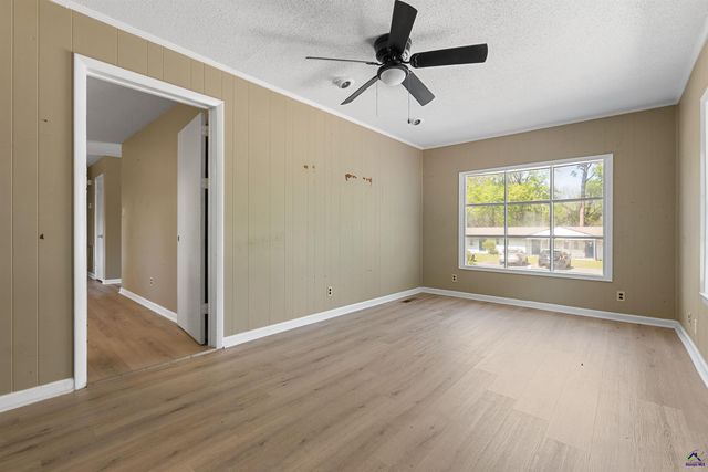 313 Orchard Lane, Warner Robins, GA 31093