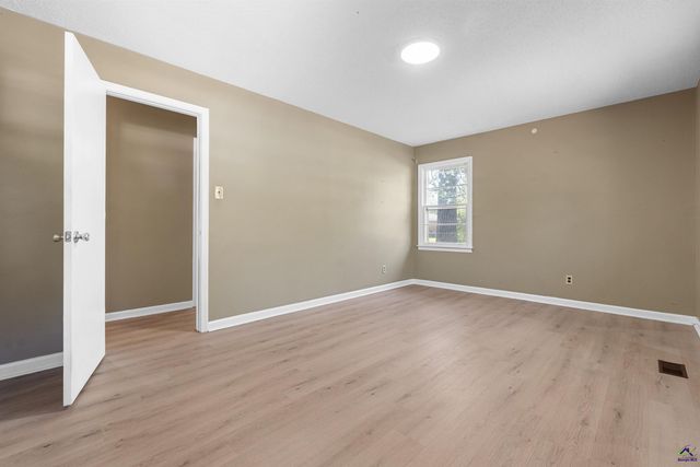 313 Orchard Lane, Warner Robins, GA 31093