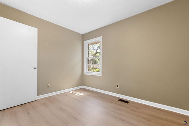 313 Orchard Lane, Warner Robins, GA 31093