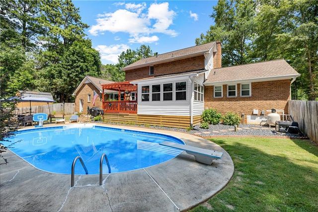 306 Ashford Place, Griffin, GA 30224