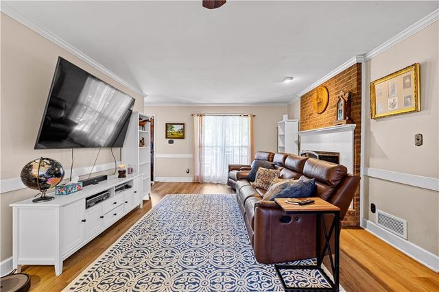 306 Ashford Place, Griffin, GA 30224