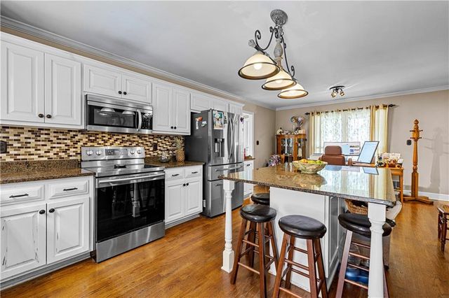 306 Ashford Place, Griffin, GA 30224