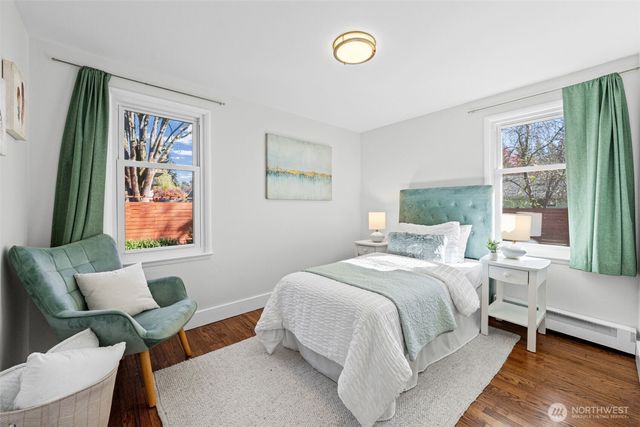 13323 20th Avenue NE, Seattle, WA 98125