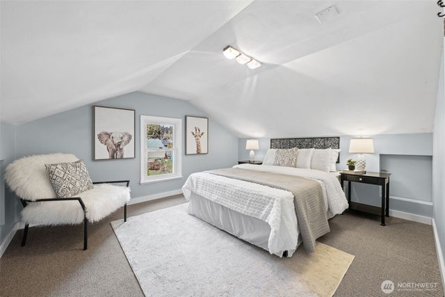 13323 20th Avenue NE, Seattle, WA 98125