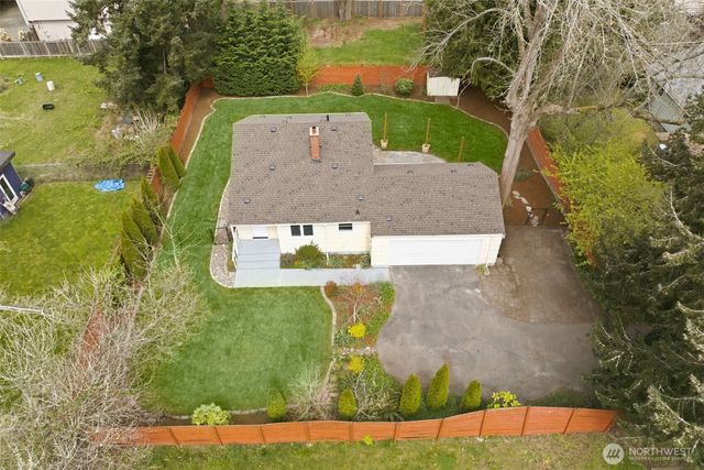 13323 20th Avenue NE, Seattle, WA 98125