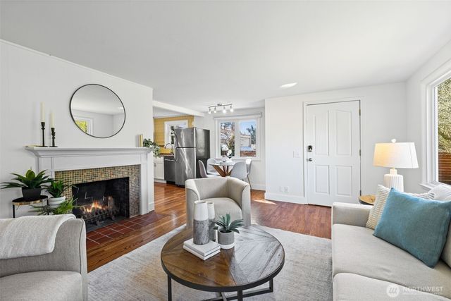 13323 20th Avenue NE, Seattle, WA 98125