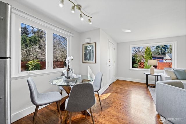 13323 20th Avenue NE, Seattle, WA 98125