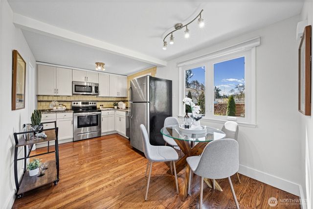 13323 20th Avenue NE, Seattle, WA 98125