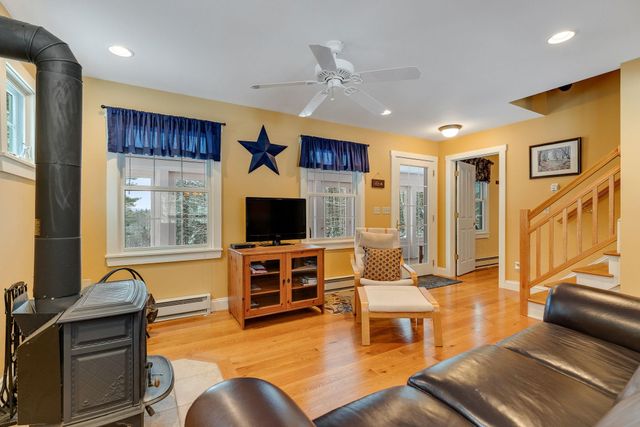 568 Hampshire Hill Road, Worcester, VT 05682