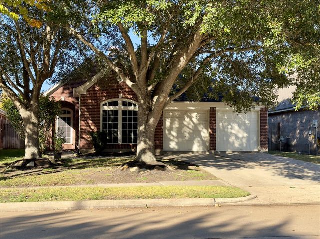 1506 Rogers Lake Lane, Richmond, TX 77407