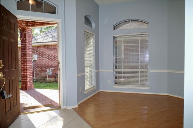 1506 Rogers Lake Lane, Richmond, TX 77407