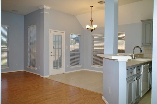 1506 Rogers Lake Lane, Richmond, TX 77407