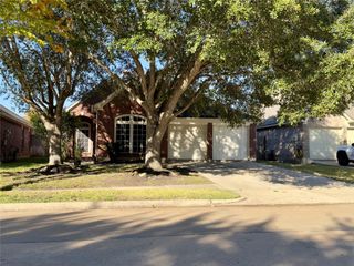 1506 Rogers Lake Lane, Richmond, TX 77407