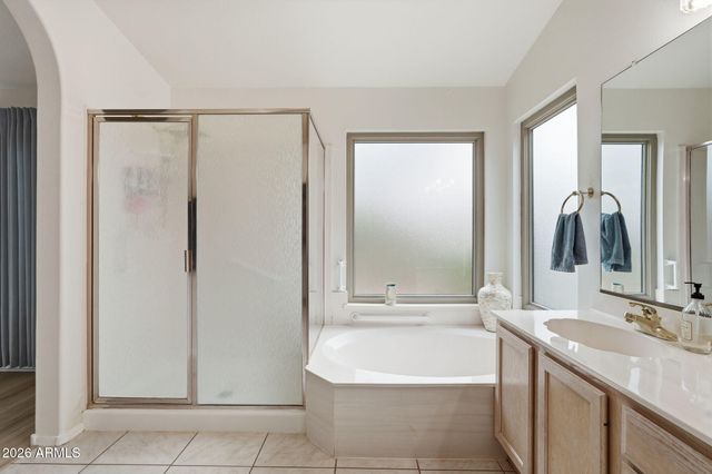 5482 S PYRITE Circle, Gold Canyon, AZ 85118