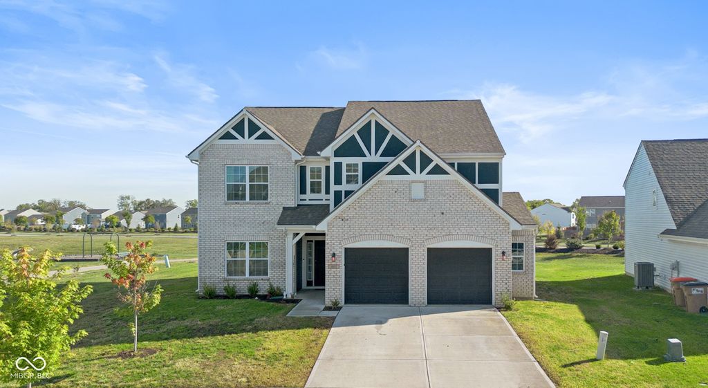 4013 Winston Lane, Columbus, IN 47201