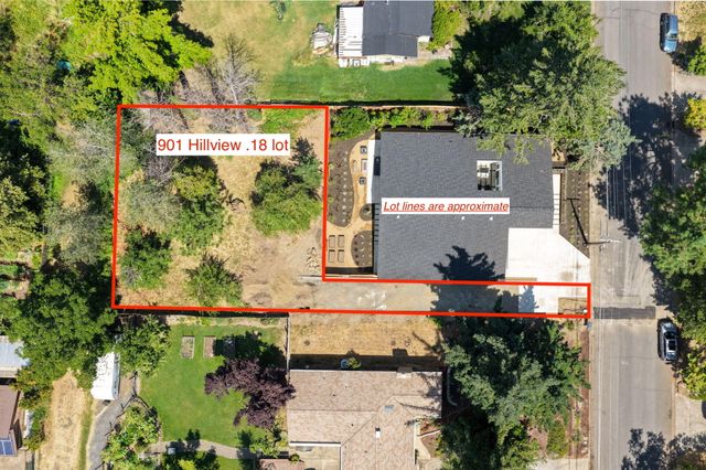 901 Hillview Drive, Ashland, OR 97520