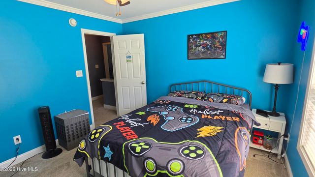 128 Madison Bay Drive, Beaufort, NC 28516