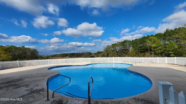 128 Madison Bay Drive, Beaufort, NC 28516
