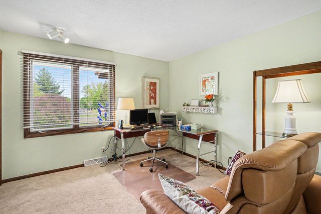 13416 Washburn Drive, Burnsville, MN 55337