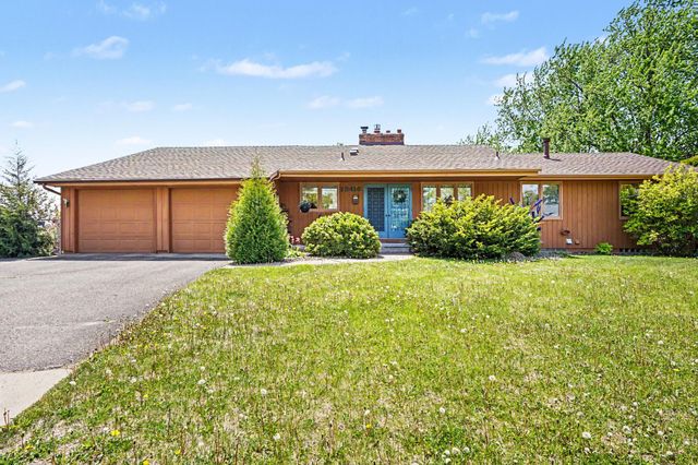 13416 Washburn Drive, Burnsville, MN 55337