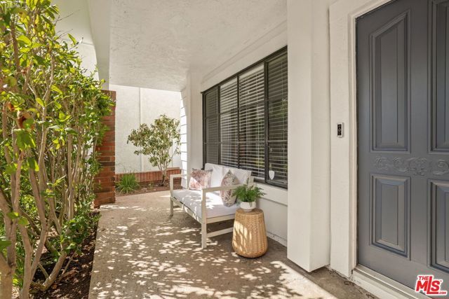 1387 Avenida De Cortez, Pacific Palisades (los Angeles), CA 90272