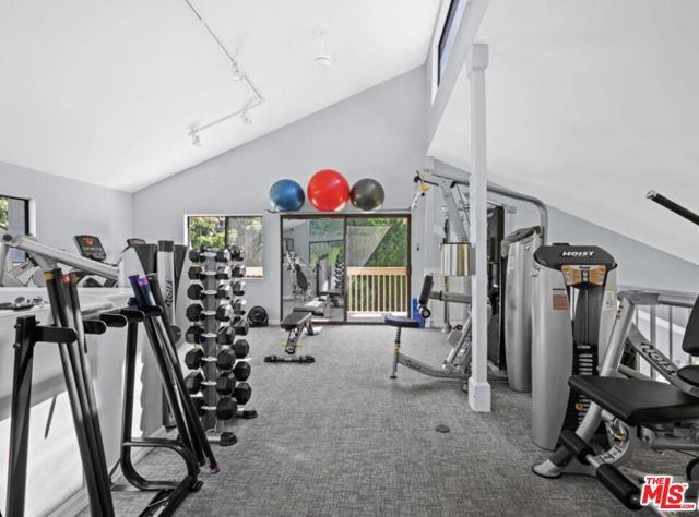 1387 Avenida De Cortez, Pacific Palisades (los Angeles), CA 90272