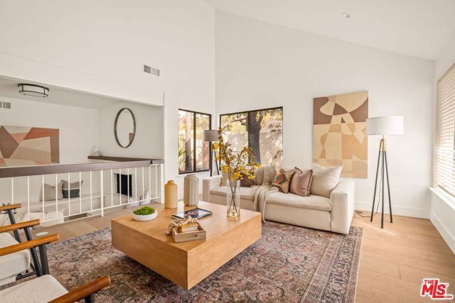 1387 Avenida De Cortez, Pacific Palisades (los Angeles), CA 90272
