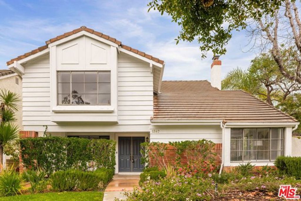 1387 Avenida De Cortez, Pacific Palisades (los Angeles), CA 90272