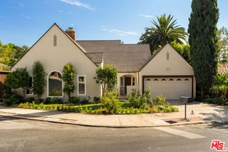3141 E La Suvida Drive, Los Angeles, CA 90068