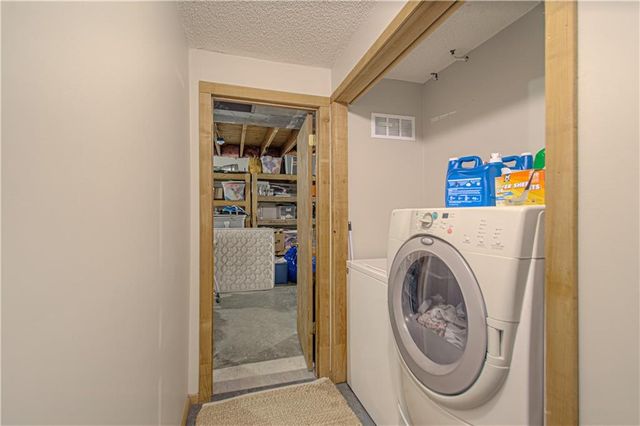 701 N Jesse Street, Kearney, MO 64060