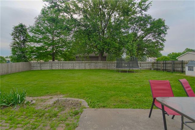 701 N Jesse Street, Kearney, MO 64060