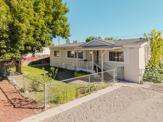 246 SE 6th Street, Redmond, OR 97756