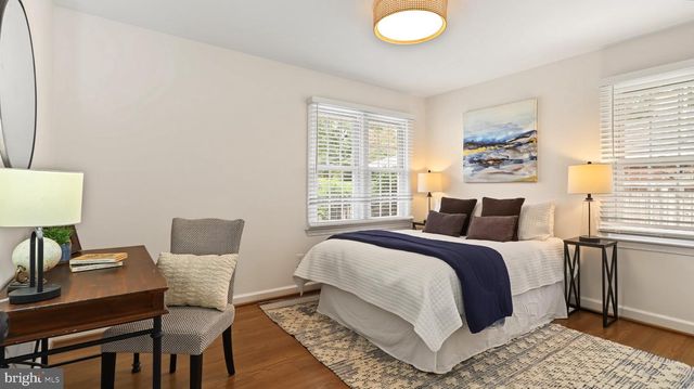 1514 SHENANDOAH RD, Alexandria, VA 22308
