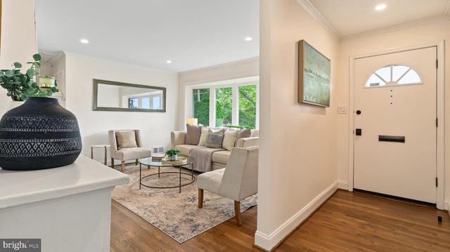 1514 SHENANDOAH RD, Alexandria, VA 22308